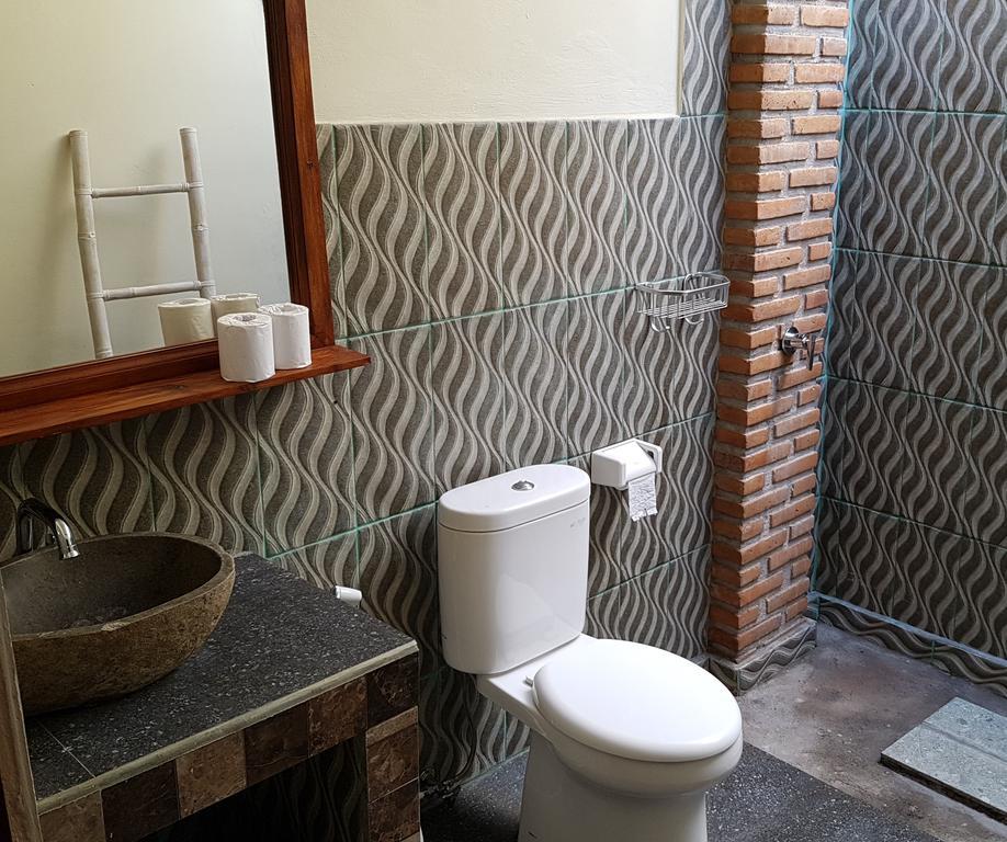 Enak Bungalow Amed  Exterior photo
